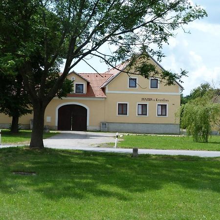 Penzion U Krumlova Srnin Exterior photo